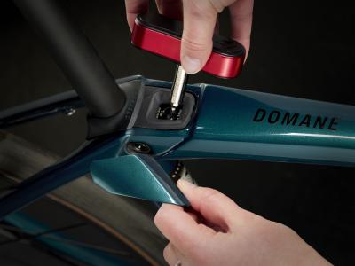 Trek Domane SL 5 52 Dark Aquatic Produktbild 8