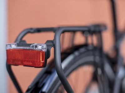 Trek District 1 EQ M Matte Dnister Black Produktbild 16