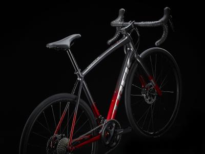 Trek Domane AL 5 44 Lithium Grey to Crimson Fade Produktbild 14