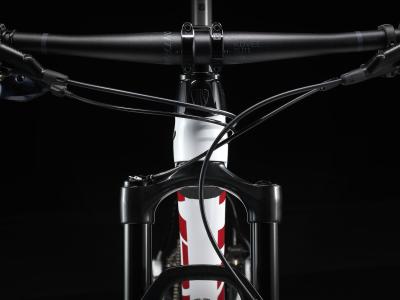 Trek Procaliber 9.7 L 29 Crystal White/Trek Black Produktbild 21