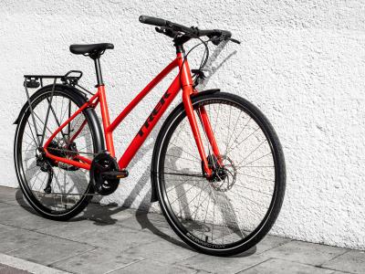 Trek FX 2 DISC EQ Stagger L Satin Viper Red Produktbild 13
