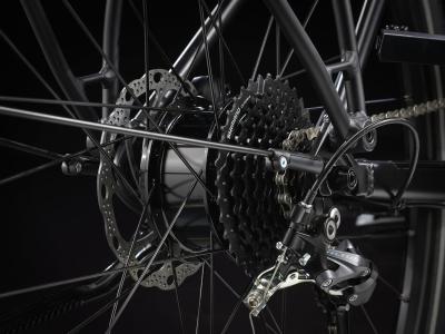 Trek FX+ 2 XL Satin Trek Black Produktbild 3