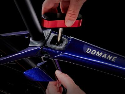 Trek Domane SL 6 AXS 56 Deep Dark Blue/Emerald Iris Produktbild 19