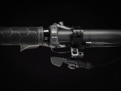 Trek FUEL EXe 9.8 XT EU L Deep Smoke Produktbild 16