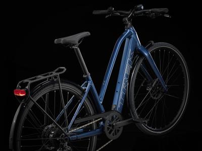 Trek FX+ 2 Stagger XL Satin Mulsanne Blue Produktbild 14