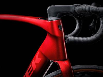 Trek Domane+ SLR 9 EU 62 Carbon Red Smoke Produktbild 3