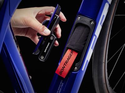 Trek Domane SL 6 47 Hex Blue Produktbild 16