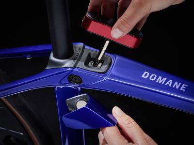 Trek Domane SL 6 52 Hex Blue Produktbild 20