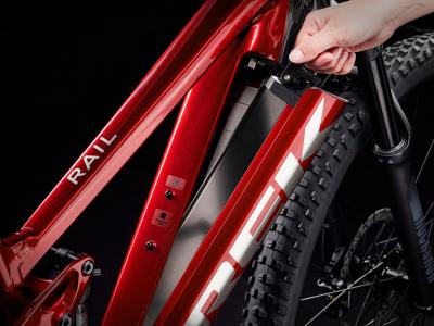 Trek Rail 5 Deore 625W EU XL Rage Red Produktbild 16