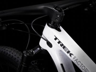 Trek Supercaliber 9.8 GX AXS XL TK White/Gravel Produktbild 10