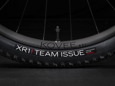 Trek Supercaliber 9.9 XTR XL Crimson Produktbild 20