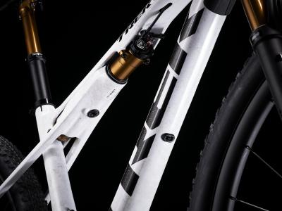 Trek Supercaliber 9.9 XTR ML Trek White/Gravel Produktbild 14