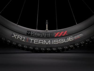 Trek Supercaliber 9.9XX AXS S Matte Carbon/Trek Black Produktbild 20