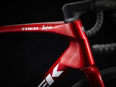 Trek Domane SLR 7 60 Metallic Red Smoke to Blue Smoke F Produktbild 17