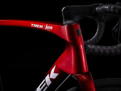 Trek Domane SLR 6 60 Metallic Red Smoke to Blue Smoke F Produktbild 5