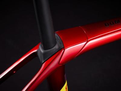 Trek Domane SLR 6 47 Metallic Red Smoke to Red Carbon S Produktbild 18