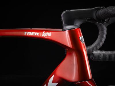Trek Domane SLR 9 47 Metallic Red Smoke to Blue Smoke F Produktbild 5