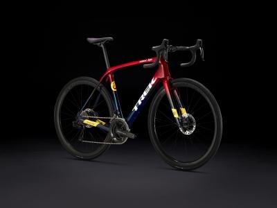 Trek Domane SLR 9 52 Metallic Red Smoke to Blue Smoke F Produktbild 1