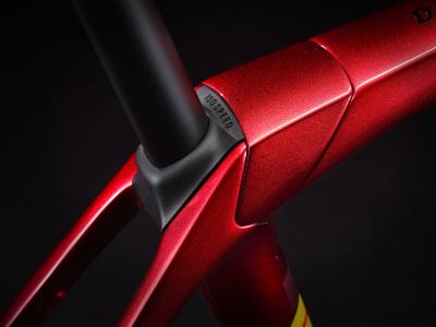 Trek Domane SLR 9 eTap 52 Metallic Red Smoke to Blue Sm Produktbild 18