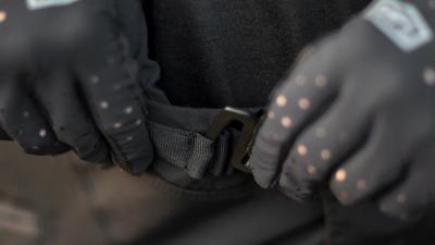  Short 100% Airmatic 34 Black Produktbild 6