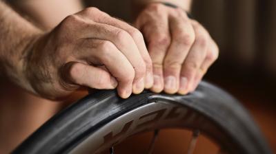  Reifen Bontrager R3 Hard-Case Lite 700 x 25C TLR B Produktbild 7