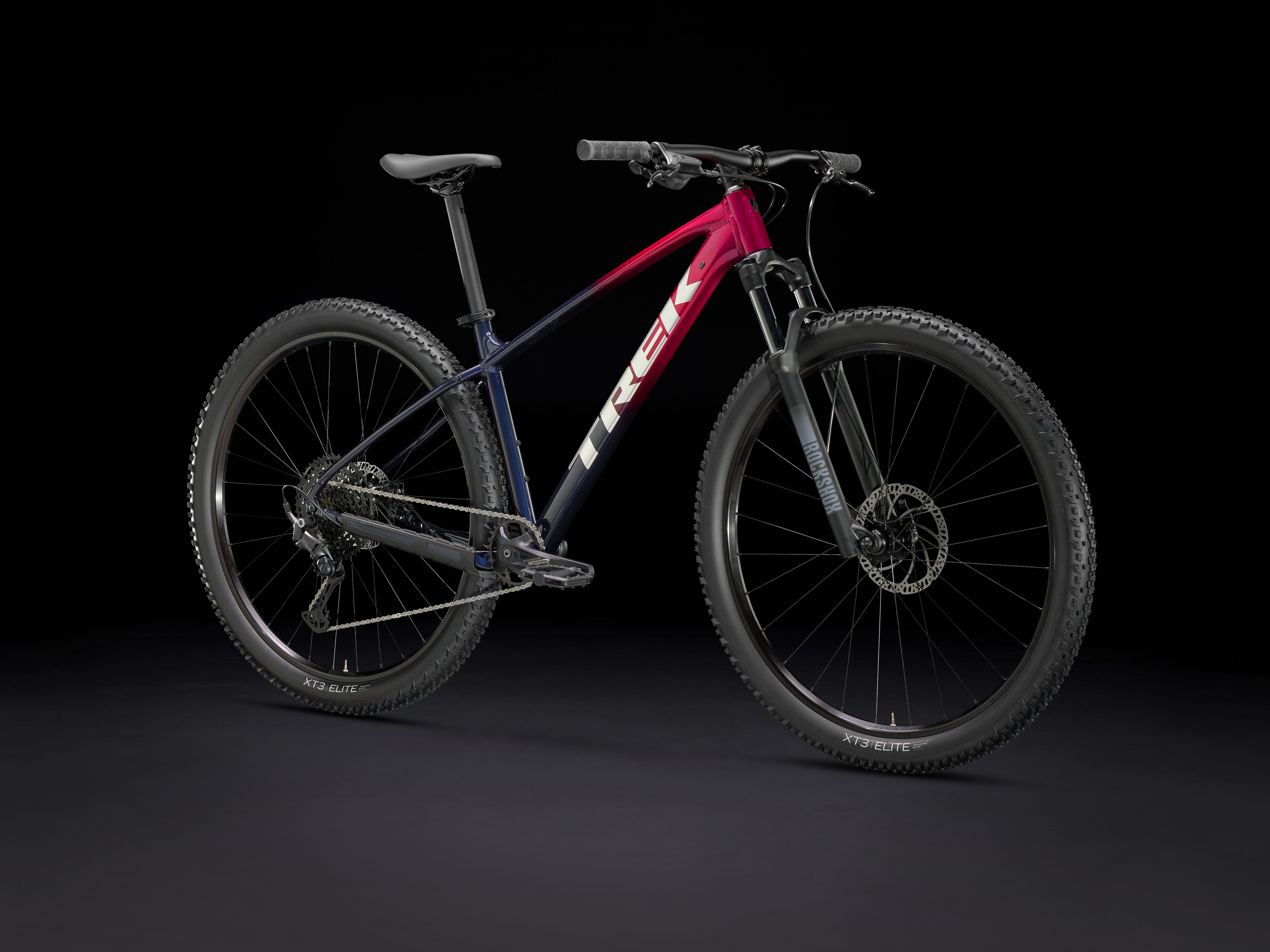 Trek Marlin 6 ML 29 Rage Red to Deep Dark Blue Fade Produktbild 1
