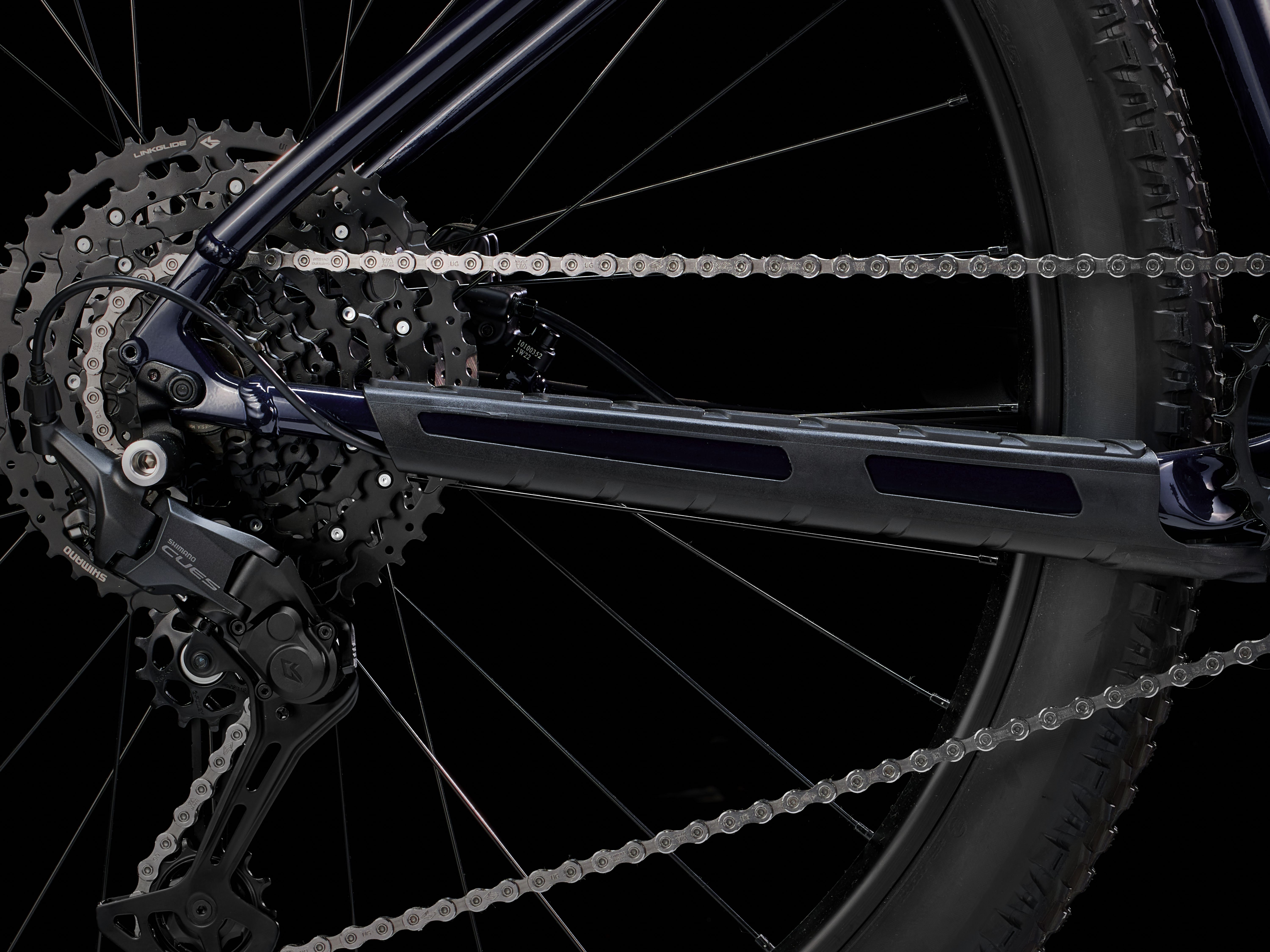 Trek Marlin 6 L 29 Rage Red to Deep Dark Blue Fade Produktbild 18