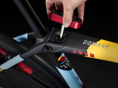 Trek Domane SLR 7 52 Trek Black Produktbild 20