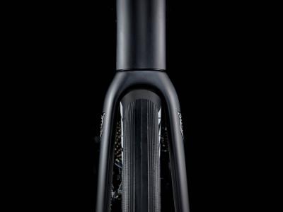 Trek Domane AL 5 44 Matte Trek Black Produktbild 19