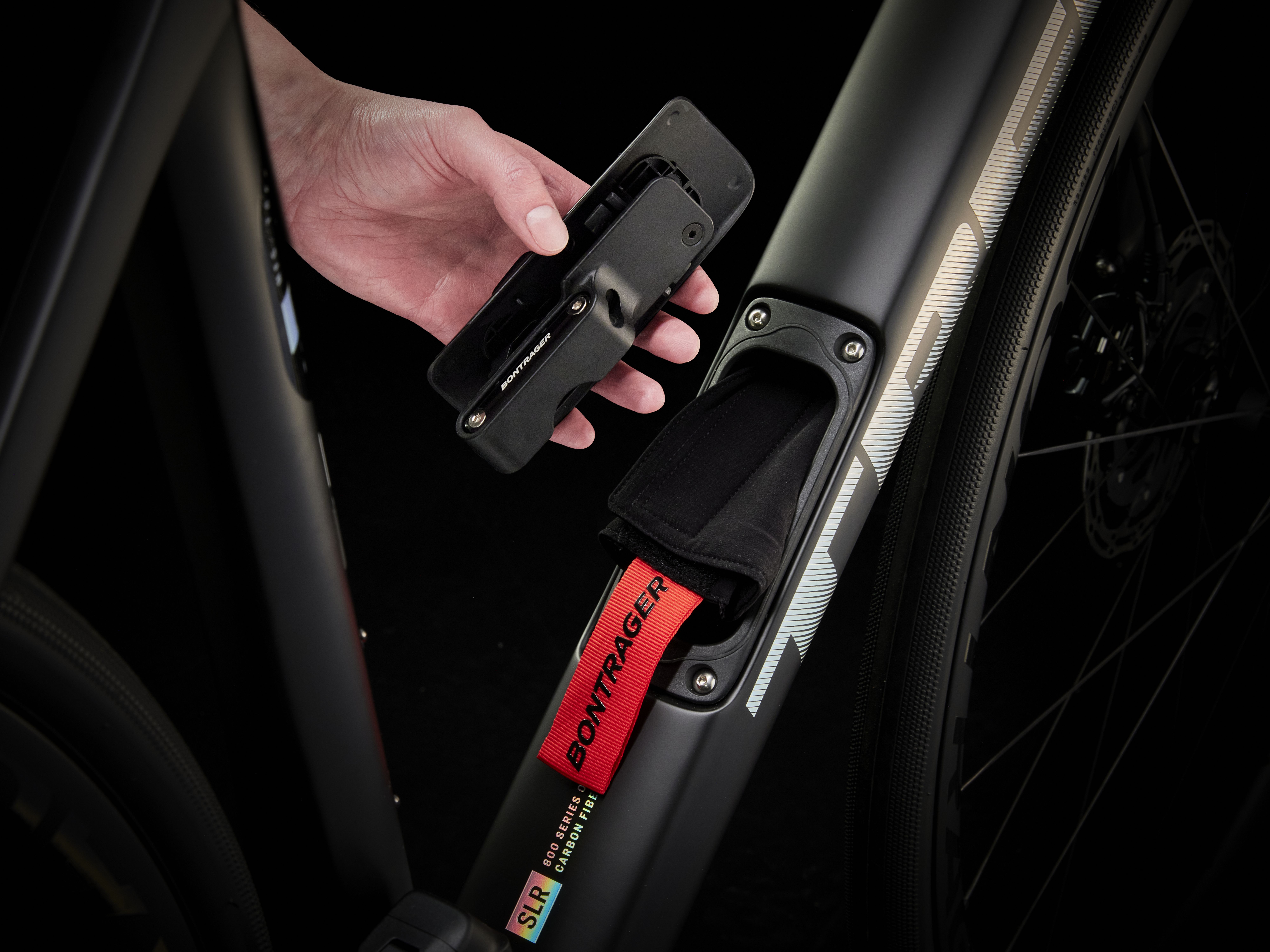 Trek Domane SLR 7 AXS 47 Deep Smoke Produktbild 16