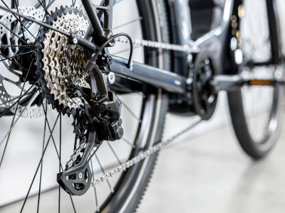 Trek Allant+ 6 Lowstep S Galactic Grey 725WH Produktbild 20