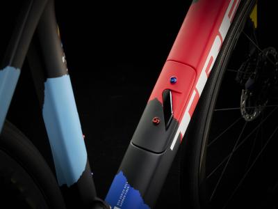 Trek Domane SLR 9 62 Trek Black Produktbild 15