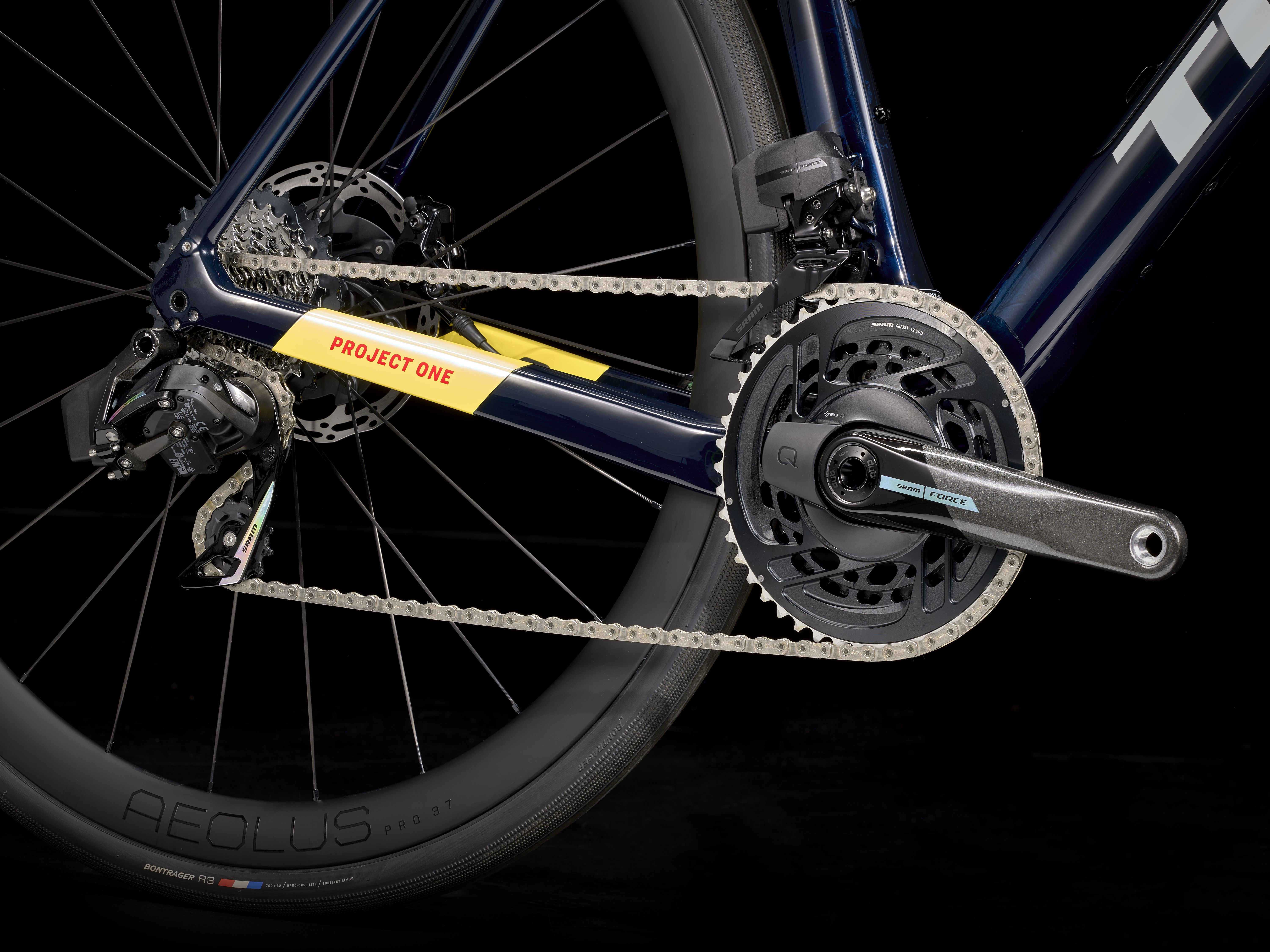 Trek Domane SLR 7 AXS 47 Metallic Red Smoke to Blue Smo Produktbild 22