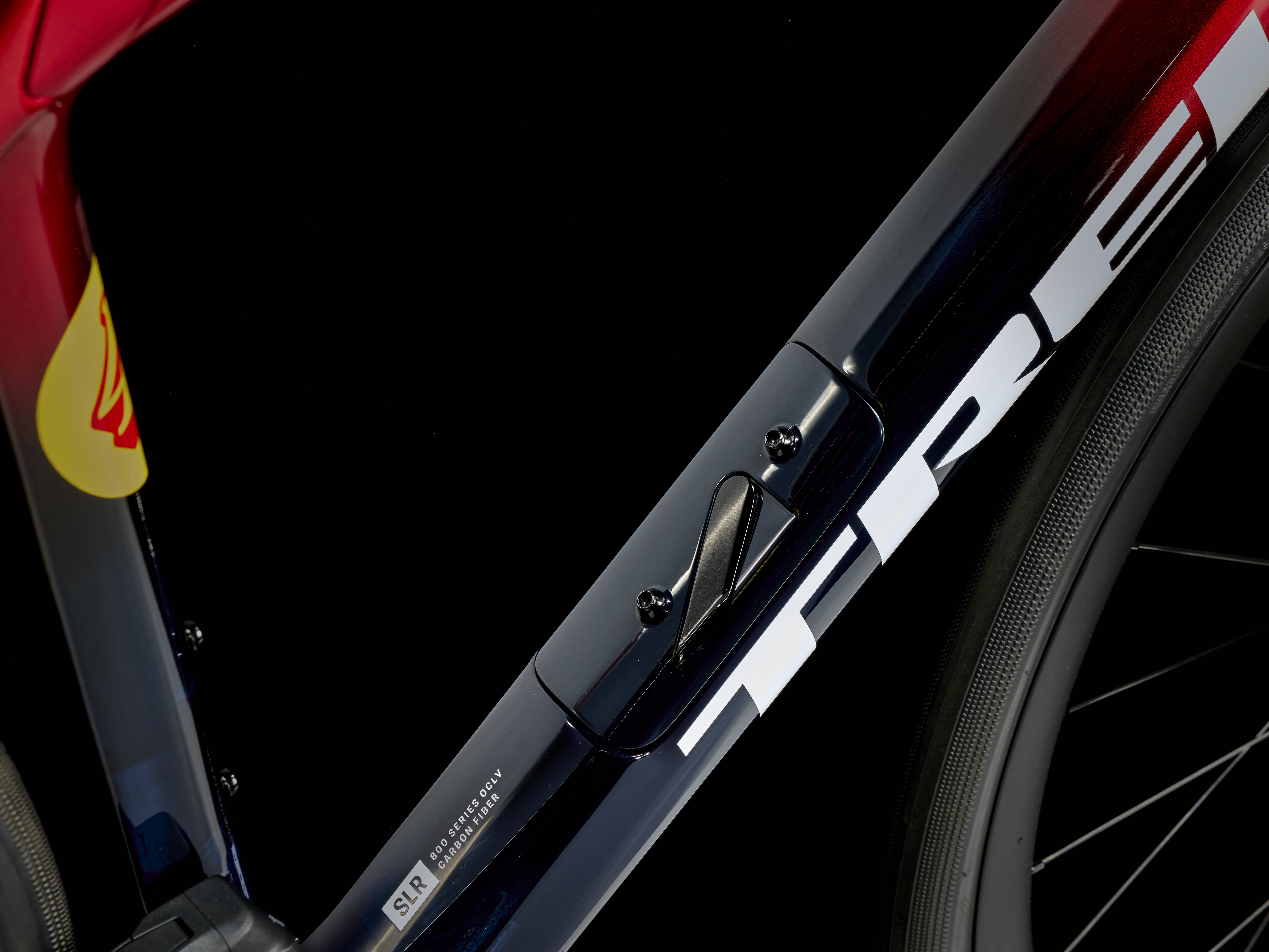 Trek Domane SLR 7 AXS 58 Metallic Red Smoke to Blue Smo Produktbild 15