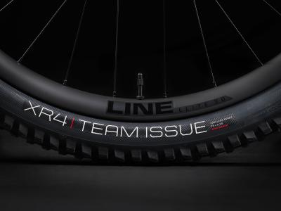 Trek Top Fuel 9.8 XT L Carbon Red Smoke Produktbild 17