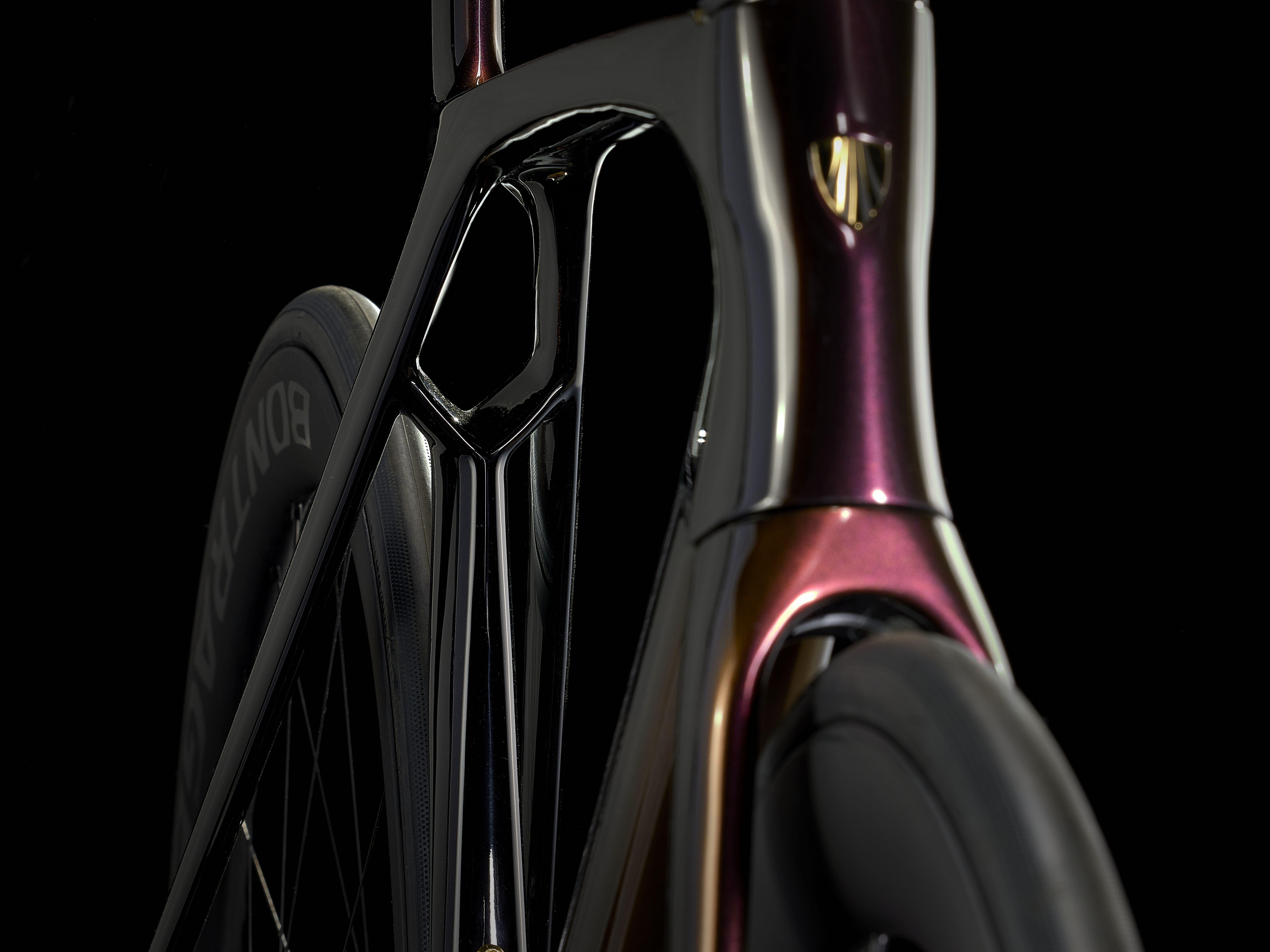 Trek Madone SLR 6 AXS 60 Axinite Flip/Trek Black Produktbild 16