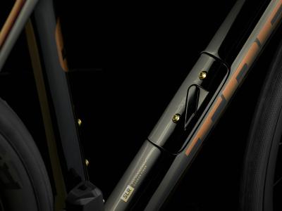 Trek Domane SLR 6 AXS 54 Axinite Flip/Trek Black Produktbild 15