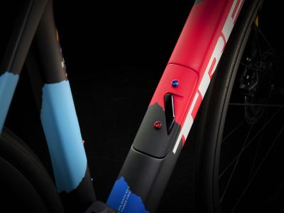 Trek Domane SLR 6 AXS 52 Trek Black Produktbild 15