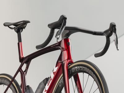 Trek Madone SLR 9 AXS XL Carbon Red Smoke Produktbild 10