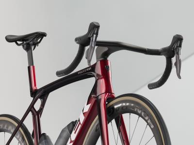 Trek Madone SLR 7 AXS ML Carbon Red Smoke Produktbild 10
