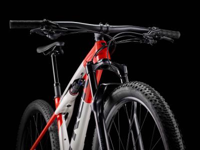 Trek Supercaliber SL 9.6 L Lunar Silver/Lava Red Produktbild 3