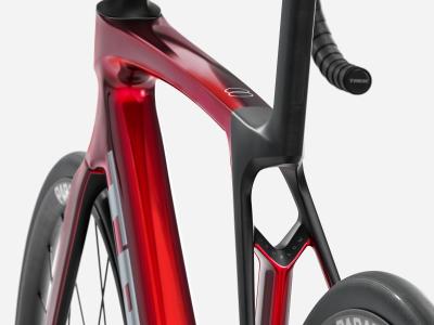 Trek Madone SL 5 L Gloss Fury Red/Matte Deep Smoke Produktbild 9