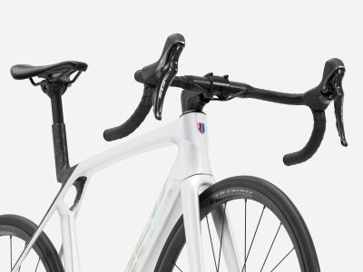Trek Madone SL 5 XL Gloss Crystal White/Matte Deep Smok Produktbild 10