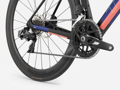 Trek Madone SL 6 AXS ML Matte Cobalt Blue/Trek Black/Li Produktbild 5