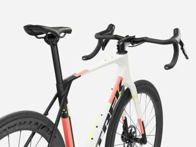 Trek Domane SL 7 AXS 1x13 XS Matte Era White/Deep Smoke Produktbild 3