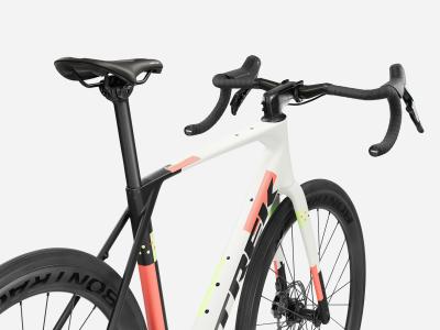 Trek Domane SL 6 AXS M Matte Era White/Deep Smoke Produktbild 3