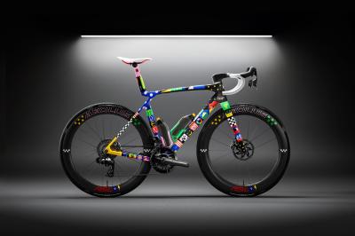 Trek Madone SLR 9 AXS 50TH ML ICON The First 50 Produktbild 1