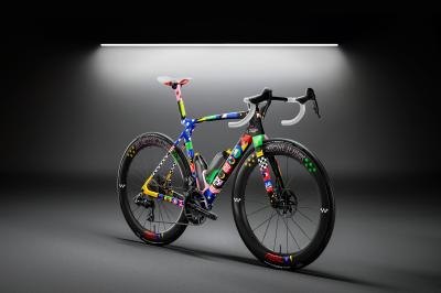 Trek Madone SLR 9 AXS 50TH ML ICON The First 50 Produktbild 2