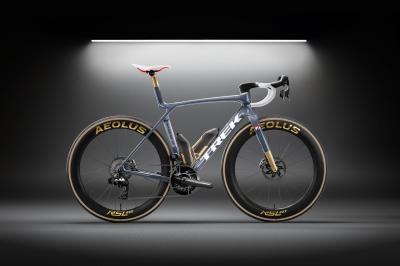 Trek Madone SLR 9 AXS No76 ML ICON No. 76 Produktbild 1
