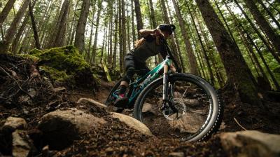 Bontrager Vorderrad Bontrager Line Elite 30 27,5 Disc 110mm Produktbild 15